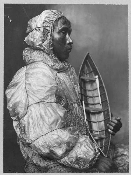 Traditional gut suit